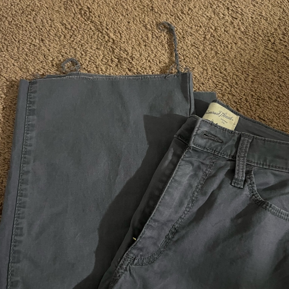 Universal Thread Size 2 Slacks, Color Gray - image 6